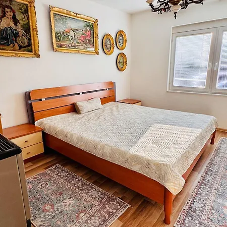 Apartamento Mahmutovac House *